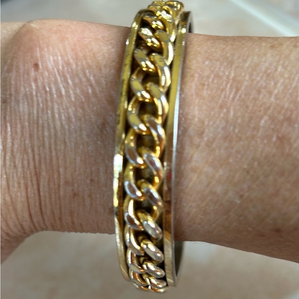 Gold Bangle braided design bracelet